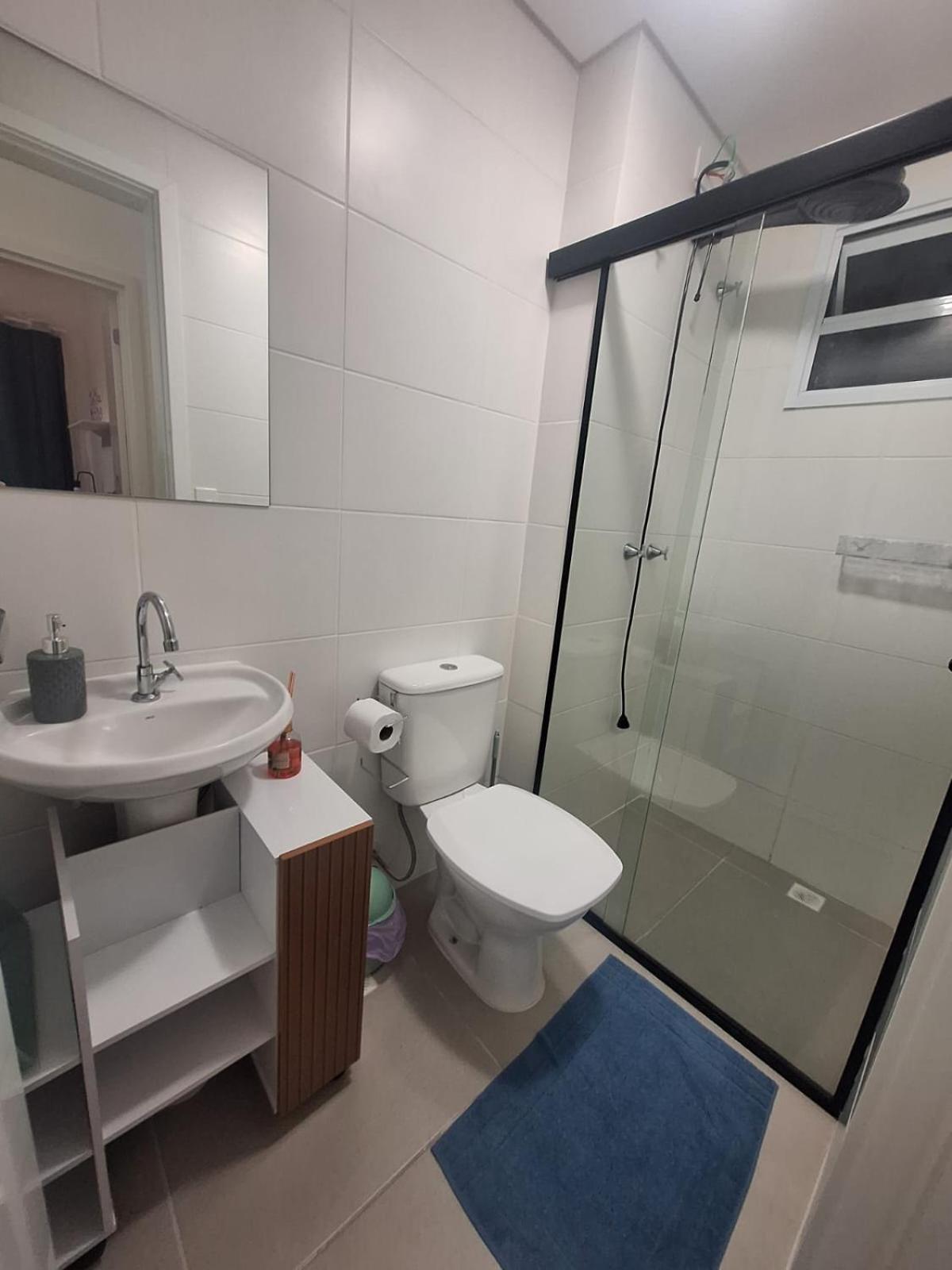 Com Apartment
